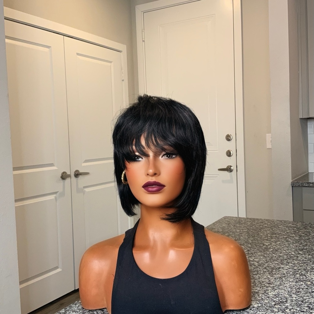 MARY | Glossy 100% Human Hair Salt & Pepper Bob Wig with Blunt Bangs